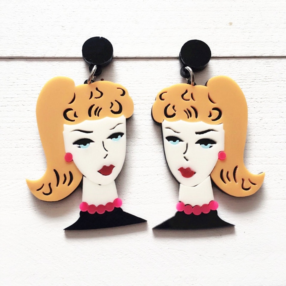 Boutique 3.5" Blondie Earrings. NEW!